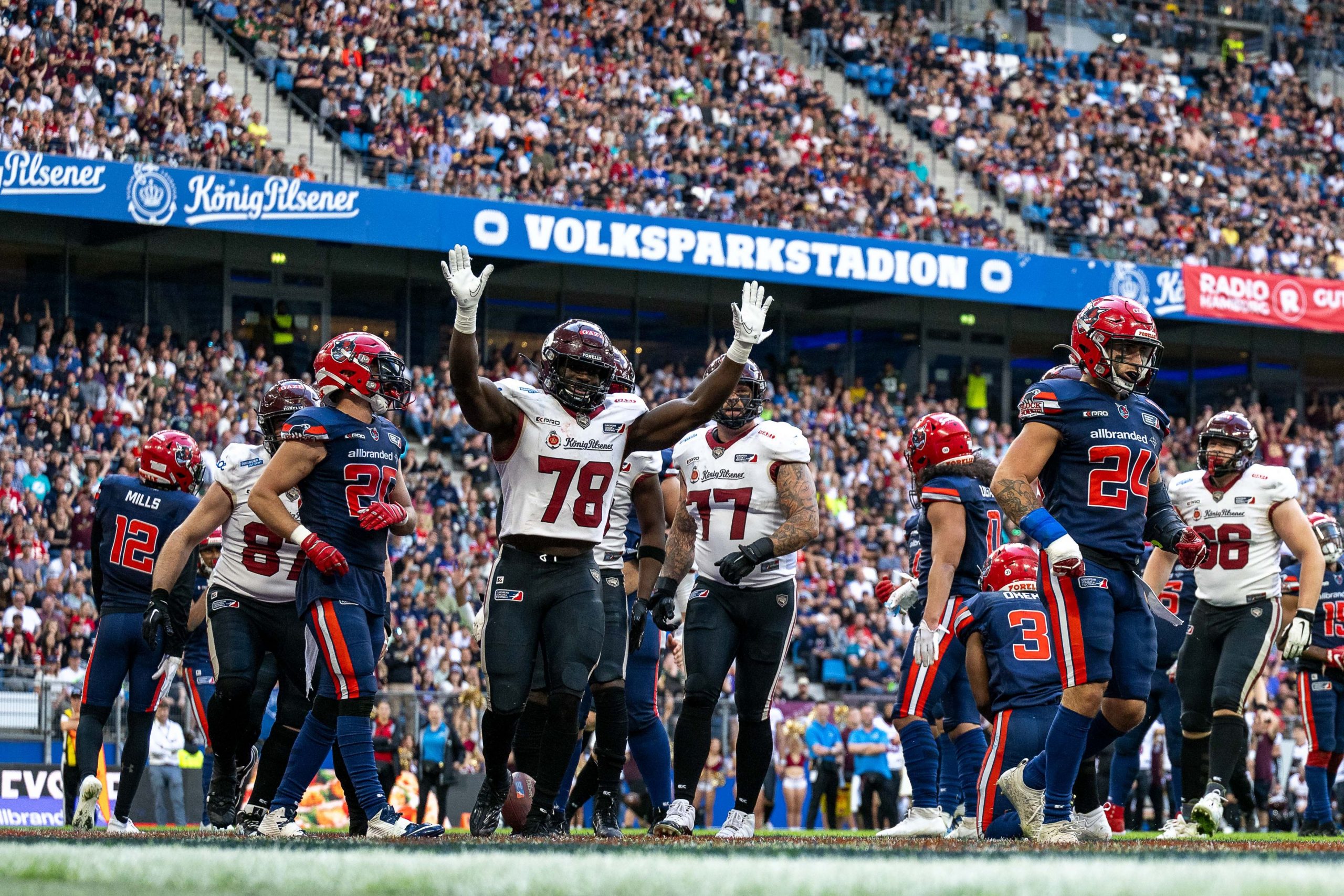 Starke Kulisse und schwache Sea Devils im Volkspark