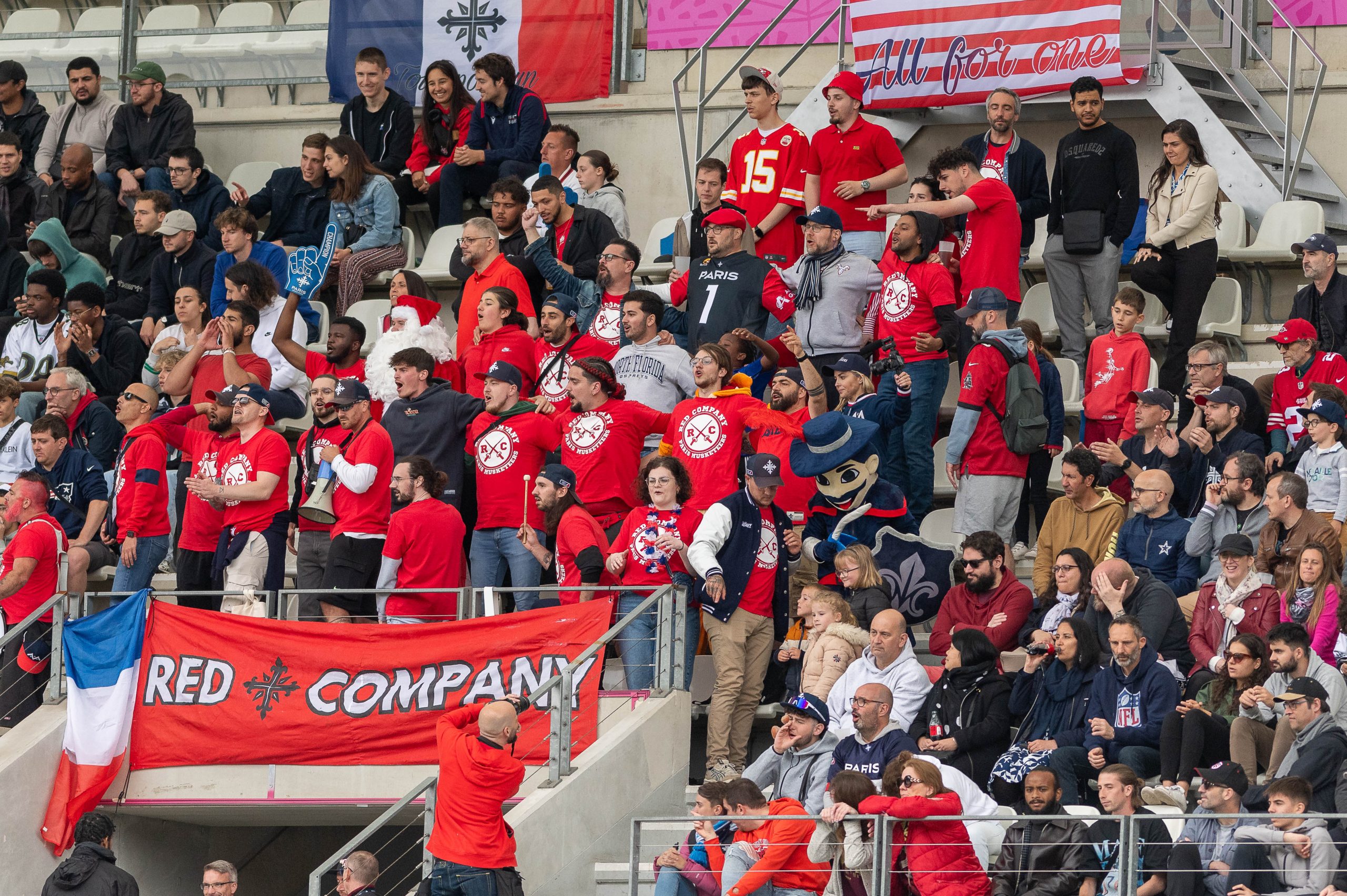 Musketeers: Wachstum, Identität und Suche nach Stabilität