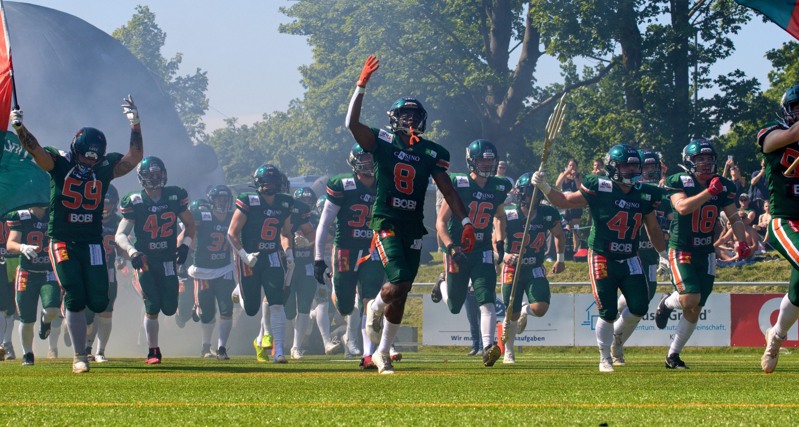 Hurricanes halten drei wichtige Defensive Spieler