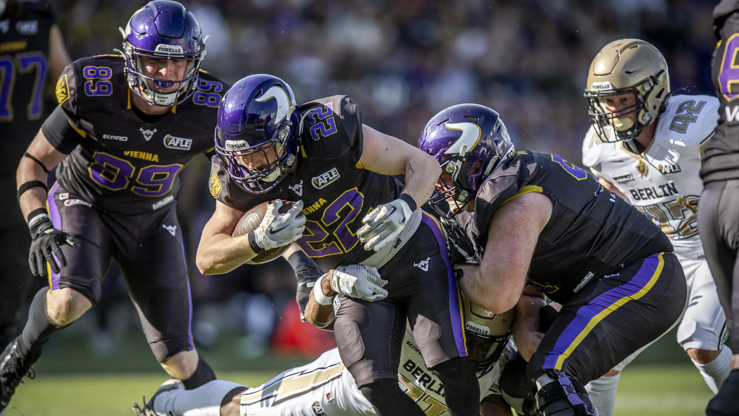 Vienna Vikings dominieren AFLE Auftaktspiel
